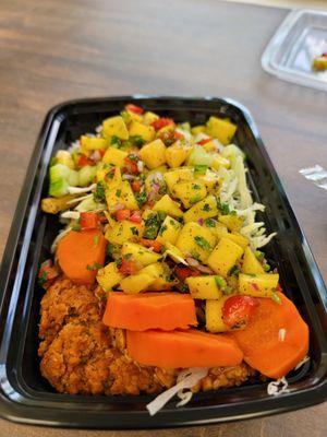 A very healthy lunch (your stomach will thank you later) 5.22.25