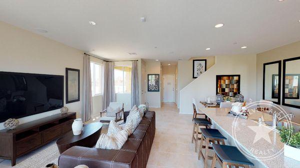 Greg Welch - Silverland Realty