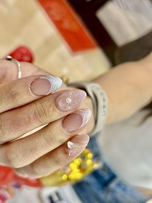 Delano Nails & Waxing