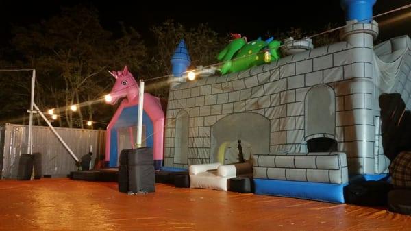 6 different jumpers, great for jumpers of all abilities.