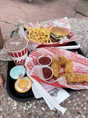 Freddy's Frozen Custard & Steakburgers