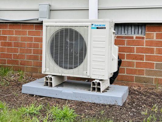 Daikin ductless mini split