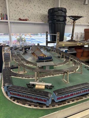 They even have an O-Gauge/Lionel train layout. How wonderfully small town nostalgic.