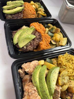 Macro-Nutrient balanced meals and meal prep.