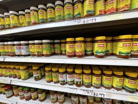 Trinethra Super Market