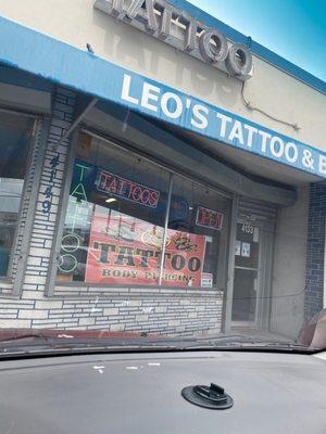 Leo's Tattoo & Body Piercing