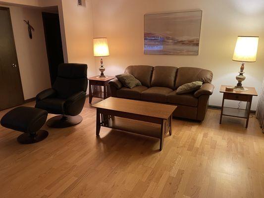 Panazzo's delivered to my Chicago residence a few miles east of O'Hare. Had furniture in 2 days!