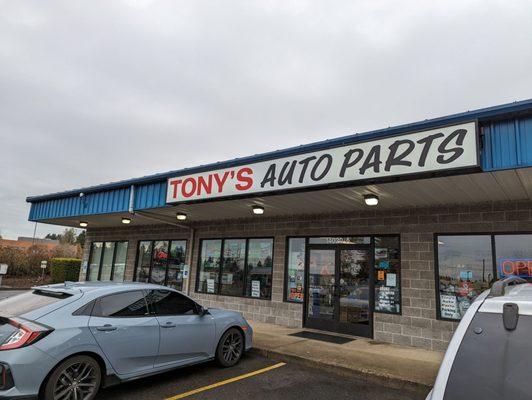 Tony's Auto Parts
