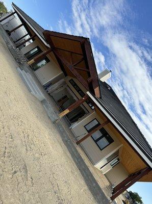 Stained Beams, Posts and TnG country home in Paso