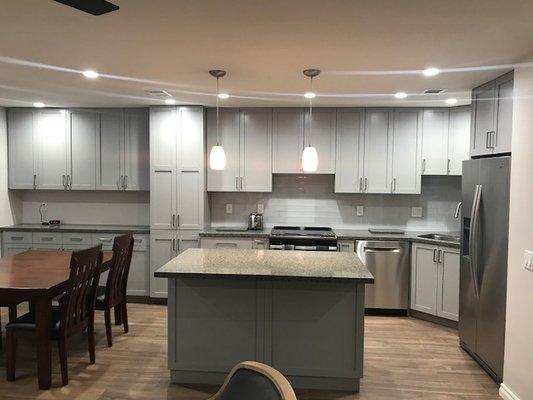 Cornisa Custom Woodwork