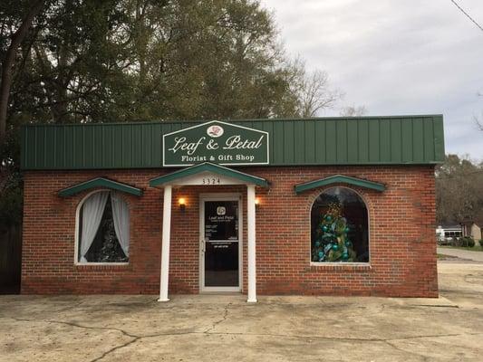 Leaf & Petal Florist & Gift Shop