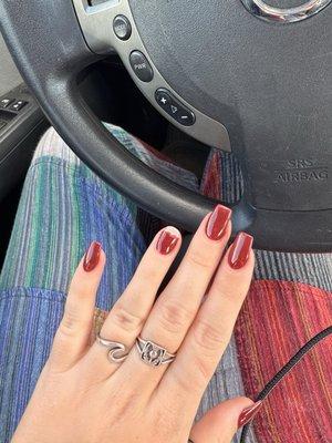 the nail that broke off ONE DAY after getting them done here