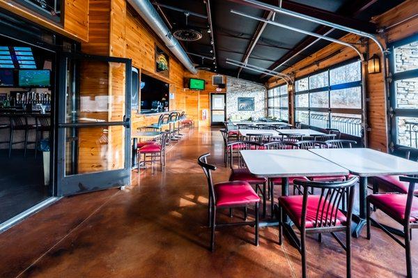 11th Frame Bar and Grille