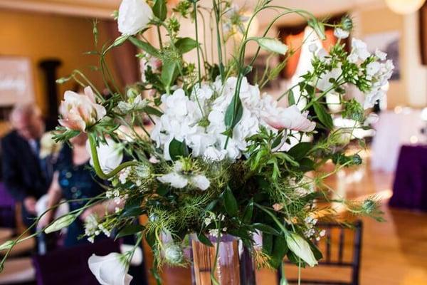 This is suppose to be a big white ball of flowers... Not even close.