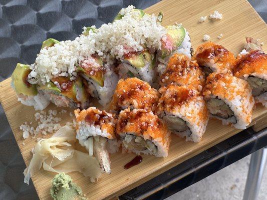 Top roll is the Crunch Roll it's amazing and the bottom is the tempura roll also very tasty!!