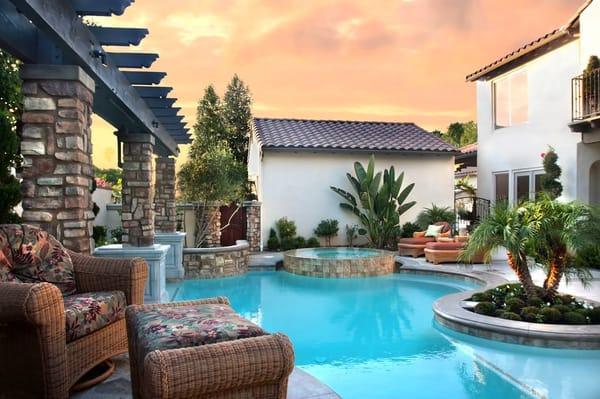 Voss & Sons Design-Build