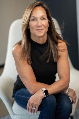 Tonja Busiek - Compass