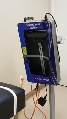 3D Scanner used to take "impressions" of feet for orthotics.