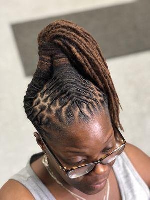 Tasha Miles Loctician