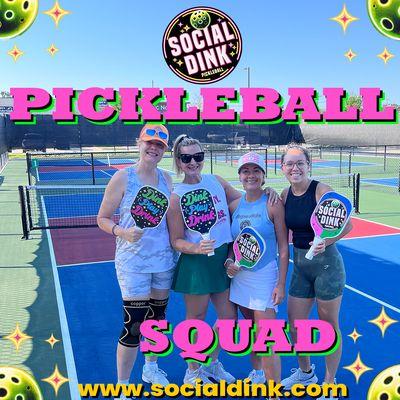 Social Dink players enjoying the outdoor pickleball courts!