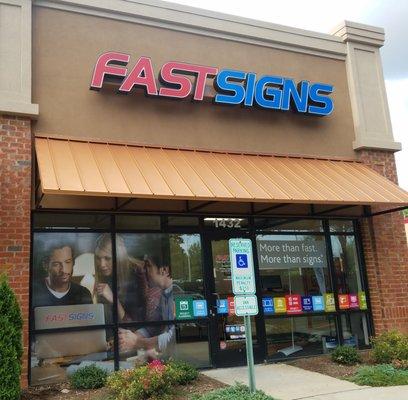 Fastsigns