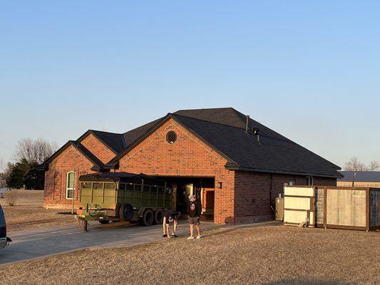 Dynamic Roofing and Construction