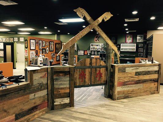 As you enter the shop. Skol!