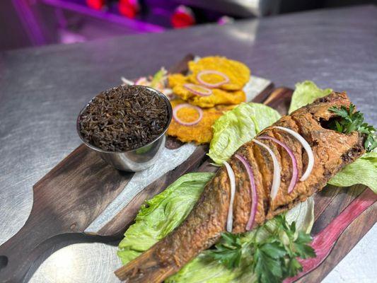 Voila Bakery & Take Out Restaurant