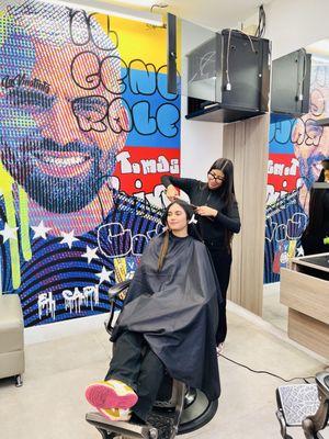 D' ladies also have a spot @BornBarbers in Brickell!