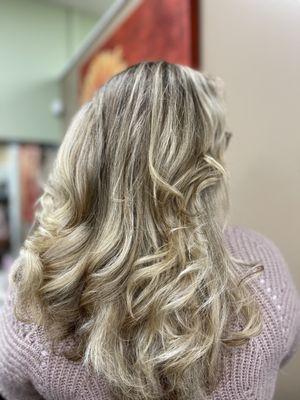 A Cut Above Hair Salon