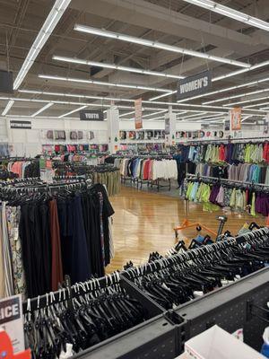 DICK'S Warehouse Sale