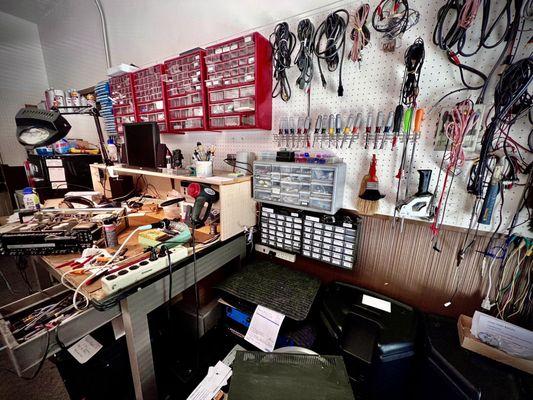 Electronic Repair Service