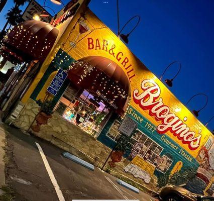 Traditional Italian charm since 1977