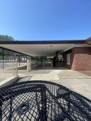 Entrance to pay $10 cash only to non-residents $8 for residents