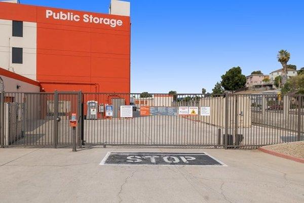 Public Storage