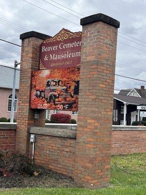 Beaver Cemetery & Mausoleum