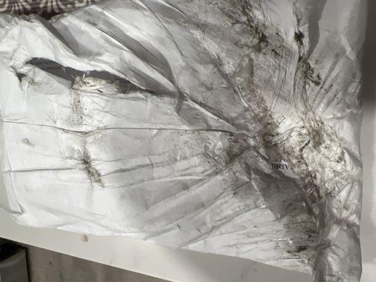 Damaged package with damaged transponders