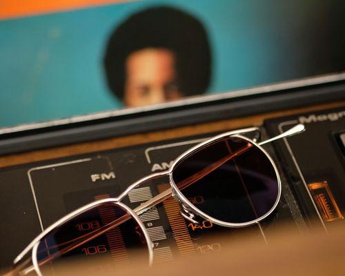 Featherweight titanium frame by Eyevan, one of the oldest independent companies still producing directly from Sabae, Japan.