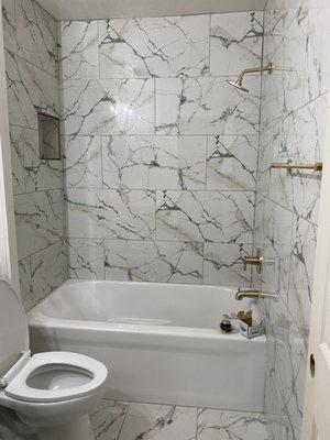 Capital Lanscaping & Maintenance