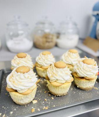Banana pudding cream cheesecake cups
