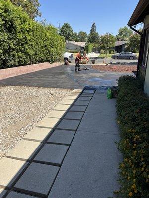 Ezek Asphalt Paving INC