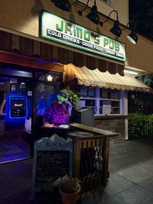Jamo's Pub