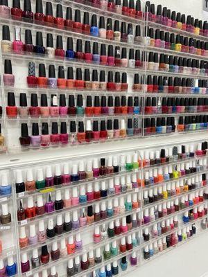 Revo Nails