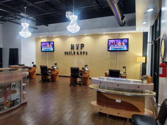 MVP NAILS AND BEAUTY