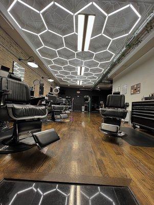 Legends Barbershop & Shave Parlor