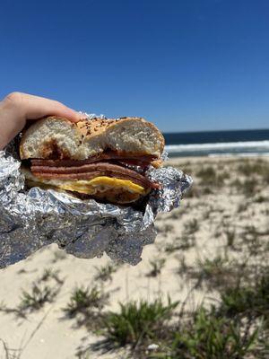 Lighthouse Restaurant & Grill