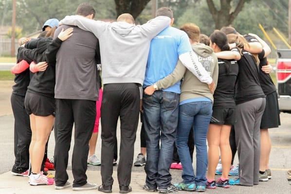 CrossFit Hays Community coming together to support their team members at a competition