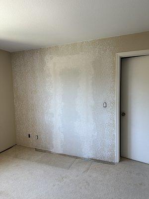 The final application of texturing is complete.