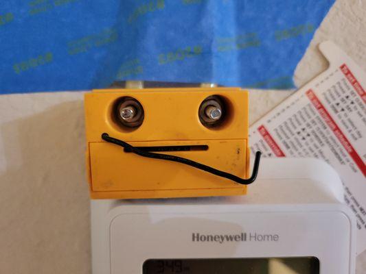 Several humidity check devices placed around bathroom