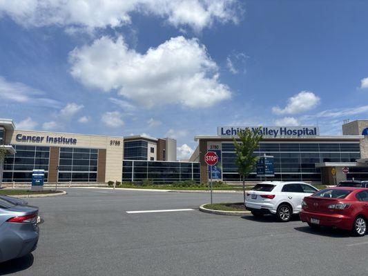 Hecktown oaks - Hospital, cancer center